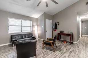 805 N Fullerton Avenue, Dawson, TX 76639 - Photo 9
