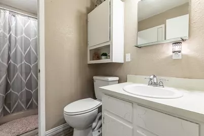 805 N Fullerton Avenue, Dawson, TX 76639 - Photo 23