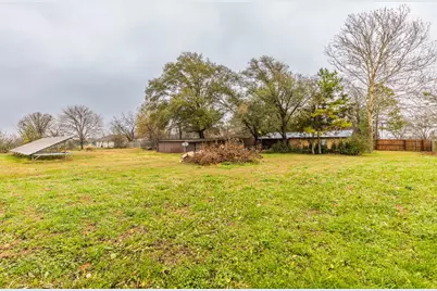805 N Fullerton Avenue, Dawson, TX 76639 - Photo 33
