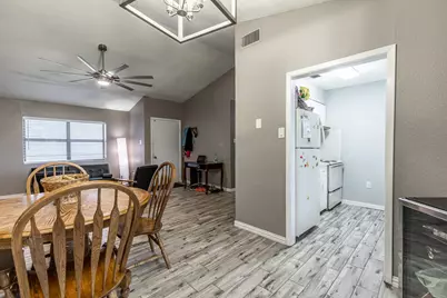 805 N Fullerton Avenue, Dawson, TX 76639 - Photo 13