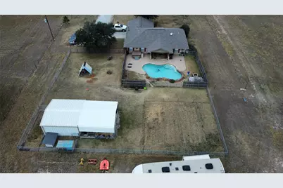 349 Horseshoe Drive, Springtown, TX 76082 - Photo 17