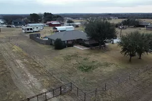 349 Horseshoe Dr, Springtown, TX 76082 - Photo 19