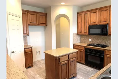 11711 Corsicana Drive, Frisco, TX 75035 - Photo 5