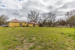905 E McLennan Ave, Mart, TX 76664 - Photo 27