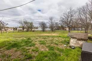 905 E McLennan Ave, Mart, TX 76664 - Photo 31