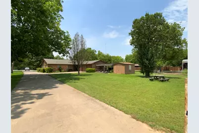 2140 Fm 2071, Gainesville, TX 76240 - Photo 25