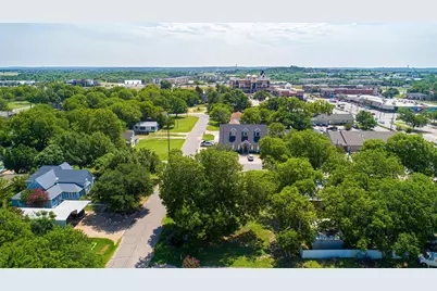 117 N Dobson Street, Burleson, TX 76028 - Photo 5