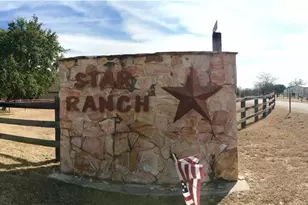 137 Star Ranch Dr, Whitney, TX 76692 - Photo 1