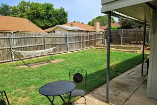 221 Lansford Dr, Benbrook, TX 76126 - Photo 21