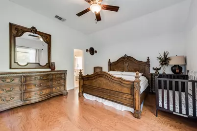 204 Fox Wood Drive, McKinney, TX 75071 - Photo 13