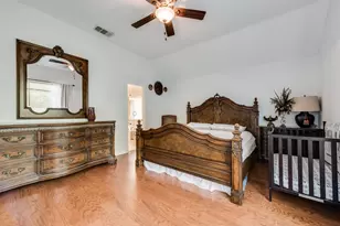 204 Fox Wood Dr, McKinney, TX 75071 - Photo 13