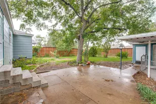 1524 W Lakeside Drive, Garland, TX 75042 - Photo 11