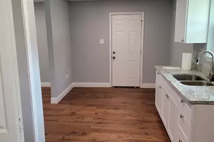 1102 Sproles Dr, Benbrook, TX 76126 - Photo 3