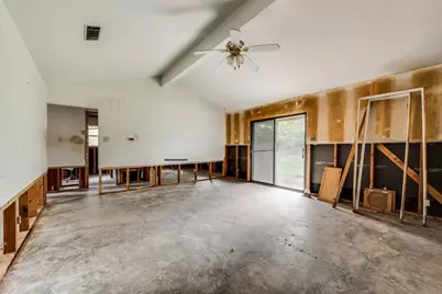 703 Johns Drive, Euless, TX 76039 - Photo 5