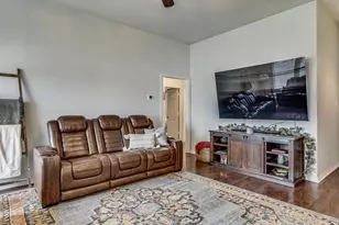306 Ridge Hollow Trail, Venus, TX 76084 - Photo 5