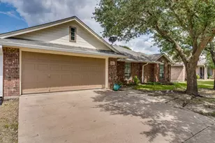 306 Ridge Hollow Trail, Venus, TX 76084 - Photo 3