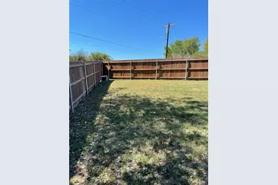 1203 Bronner Drive, Princeton, TX 75407 - Photo 9