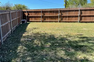 1203 Bronner Dr, Princeton, TX 75407 - Photo 9