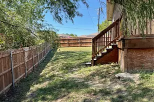 1203 Bronner Dr, Princeton, TX 75407 - Photo 7