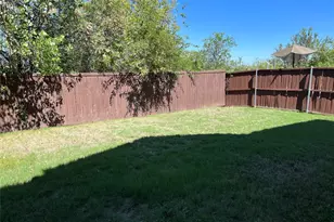 1343 Valley Vista Dr, Irving, TX 75063 - Photo 7