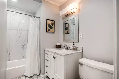 4107 Rock Creek Drive, Dallas, TX 75204 - Photo 17