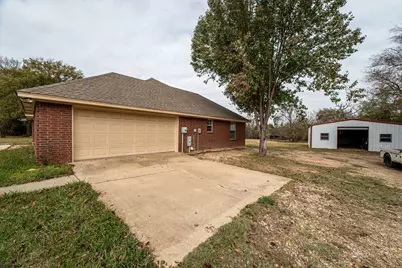 1385 Fm 194, Blossom, TX 75416 - Photo 35