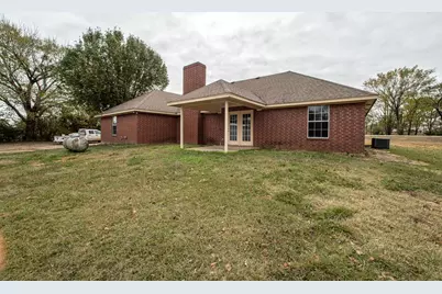 1385 Fm 194, Blossom, TX 75416 - Photo 27