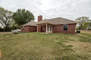 1385 FM 194, Blossom, TX 75416 - Photo 27
