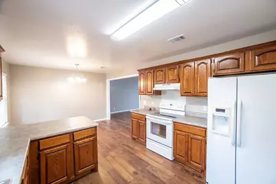 1385 Fm 194, Blossom, TX 75416 - Photo 11