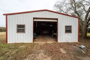 1385 FM 194, Blossom, TX 75416 - Photo 33