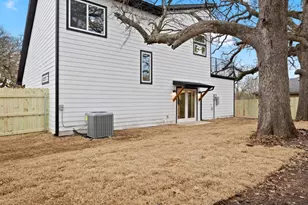 1228 S Rusk Street W, Sherman, TX 75090 - Photo 5
