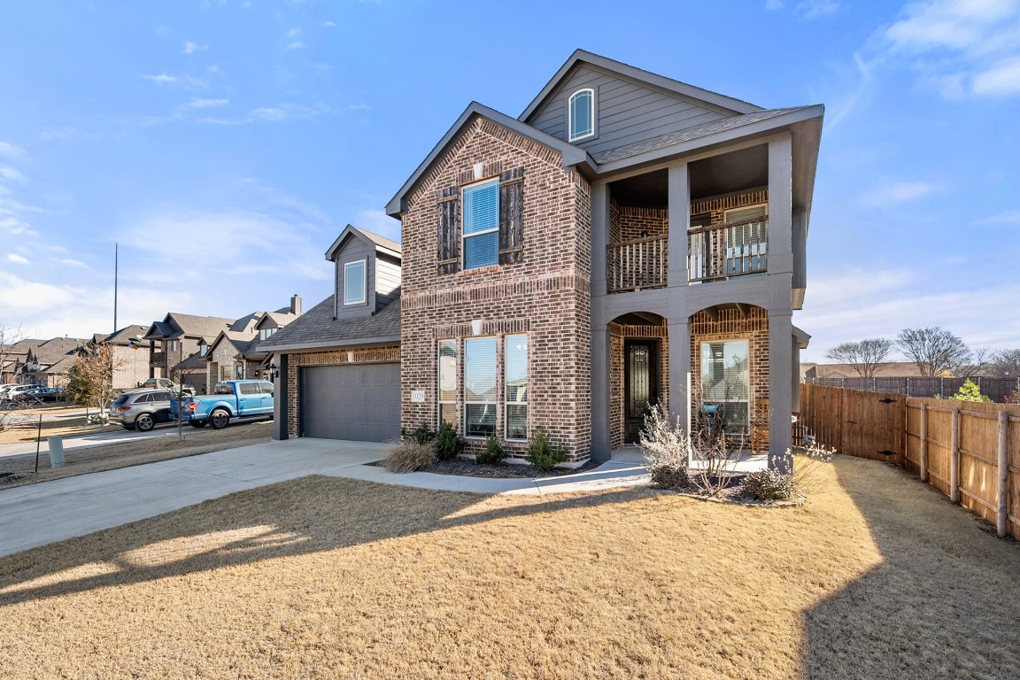 1029 Kingston Dr, Godley, TX 76044 MLS 20236367 Coldwell Banker