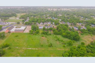 1218 W Church Street, Grand Prairie, TX 75050 - Photo 7