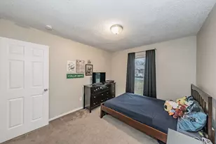 221 Kalmia Dr, Arlington, TX 76018 - Photo 25