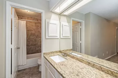 221 Kalmia Drive, Arlington, TX 76018 - Photo 23