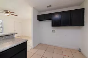 3844 Waldorf St, Fort Worth, TX 76119 - Photo 13