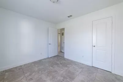 3844 Waldorf Street, Fort Worth, TX 76119 - Photo 39