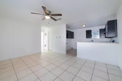 3844 Waldorf Street, Fort Worth, TX 76119 - Photo 7