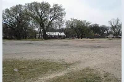 4500 E Belknap Street, Haltom City, TX 76117 - Photo 17