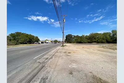 4500 E Belknap Street, Haltom City, TX 76117 - Photo 5