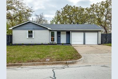 7232 Norma Street, Fort Worth, TX 76112 - Photo 1