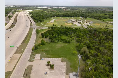 2200 N Carrier Parkway, Grand Prairie, TX 75050 - Photo 5