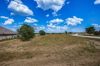 7105 Gleneagles Drive, Cleburne, TX 76033 - Photo 3