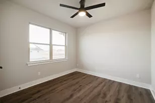 2067 Sunset Rdg Dr, Weatherford, TX 76087 - Photo 17