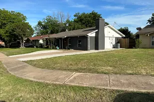 1013 Las Flores Ct, Grand Prairie, TX 75052 - Photo 3