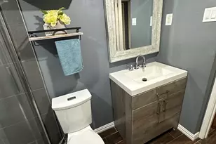 1013 Las Flores Ct, Grand Prairie, TX 75052 - Photo 27