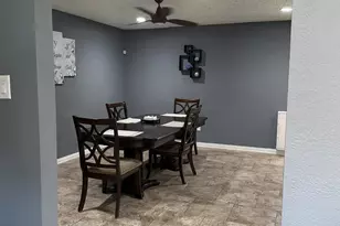 1013 Las Flores Ct, Grand Prairie, TX 75052 - Photo 9
