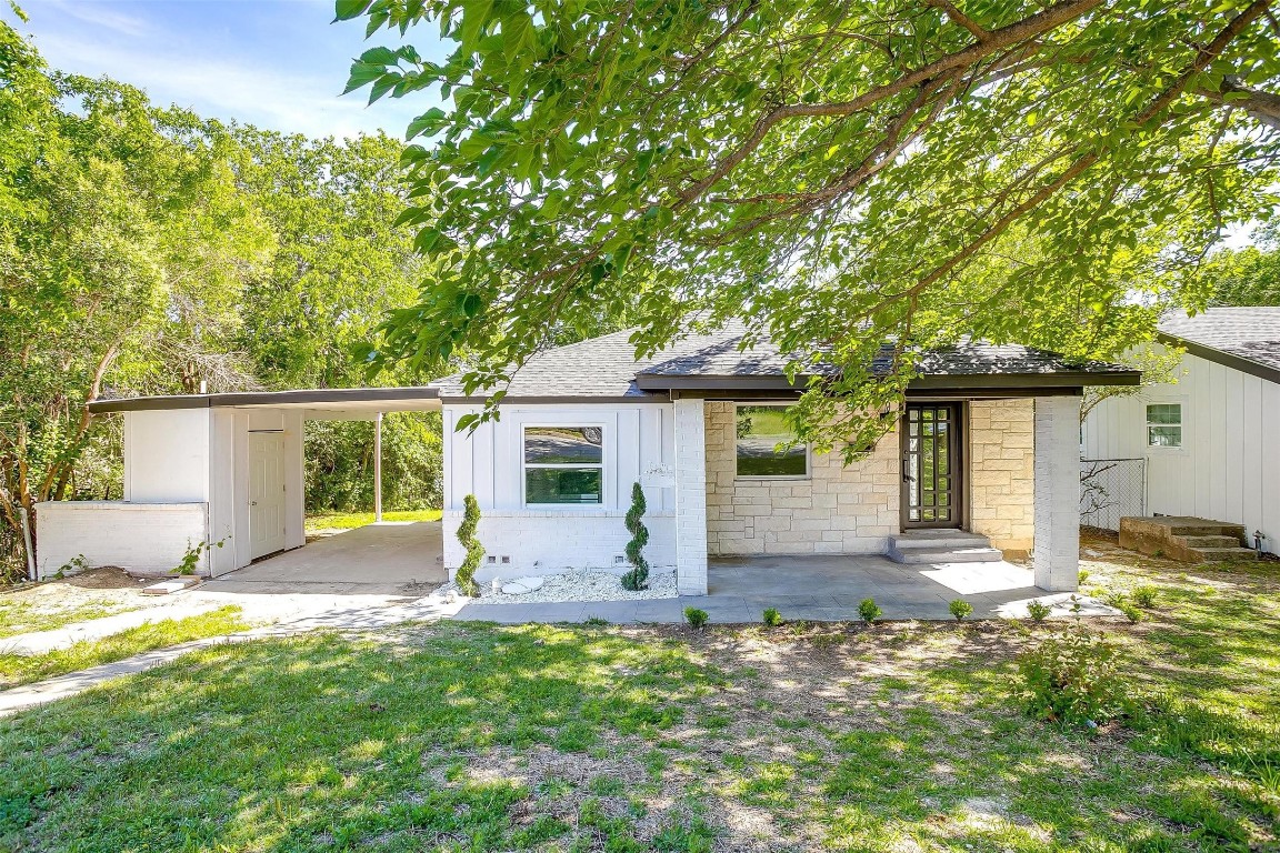 5809 Manhattan Dr, Fort Worth, TX 76107 - MLS 20318482 - Coldwell Banker