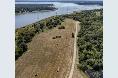 343 Private Road 7327, Emory, TX 75440 - Photo 11