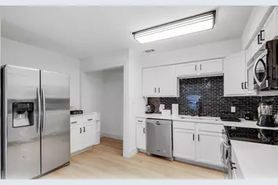 5041 Thunder Road, Dallas, TX 75244 - Photo 5